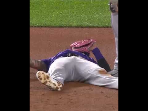 Orlando Arcia shows off the glove at third base!