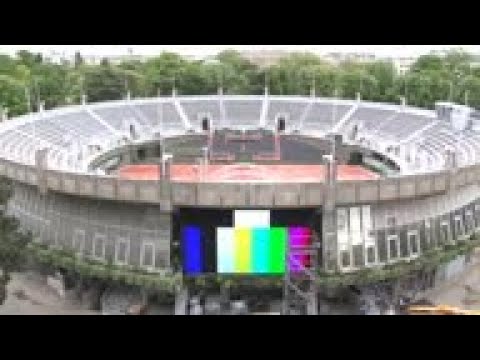 Virus again slashes French Open crowd size to 1000