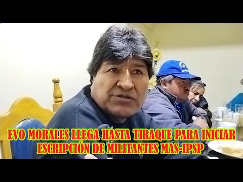 EVO MORALES TOMA DESAYUNO CON LAS ORGANIZACIONES SOCIALES DE TIRAQUE..