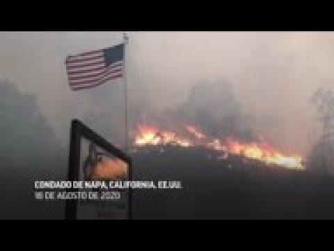 Evacuaciones en California debido a incendios forestales