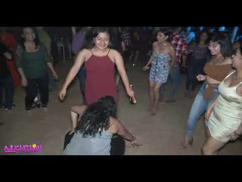 Se le subioo todita encima y le bailo en la polvadera -Jajaja que baile | Ajuchitlan del Progreso