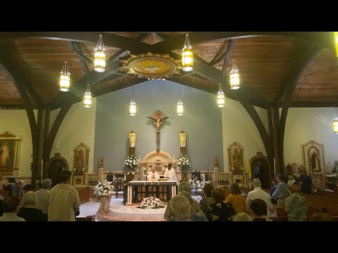 Exilio cubano celebra misa en homenaje a las víctimas del incendio en Matanzas