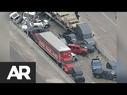 Al menos 6 muertes en choque masivo en Texas