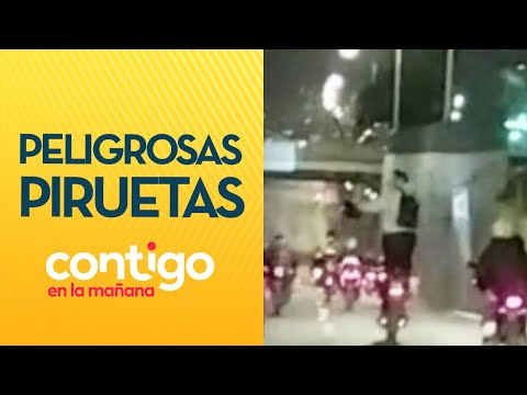 NO LO HAGAN: Motociclistas realizaron peligrosas piruetas en plena autopista -Contigo en La Mañana