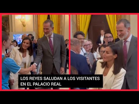 ?LOS REYES INAGURAN LA EXPOSICIÓN FELIPE VI UNA DECADA DE LA CORONA DE ESPAÑA