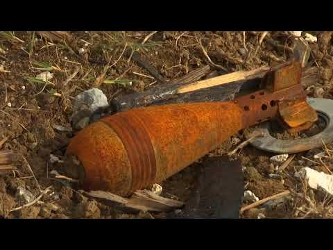 El peligro de cientos de artefactos que no han hecho explosión en Nagorno Karabaj