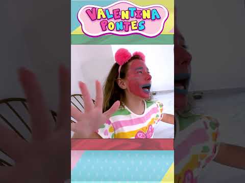 Valentina en una HISTORIA DIVERTIDA de MAQUILLAJE INFANTIL en español 228