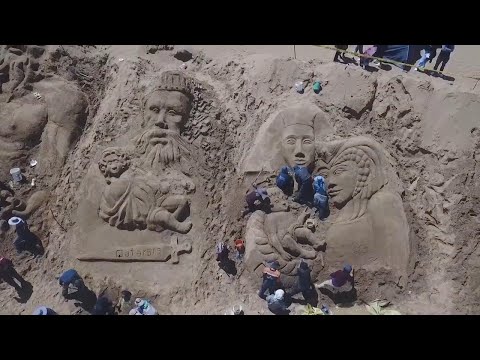 Passion of Christ, Old Testament sculpted in Bolivian desert