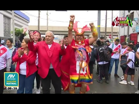 Perú vs. Brasil: Hinchas arman emotivo banderazo en Gamarra para apoyar a la selección