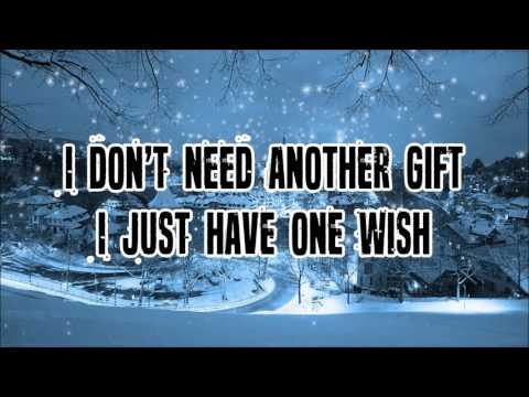 Ariana Grande - Snow In California (Lyrics)