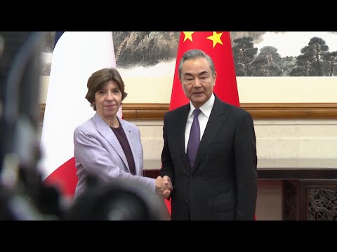 French foreign minister holds talks in China on climate and global tensions