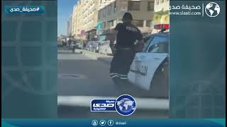 طابور من الناس بسبب عرض علي شورما قبل الإفطار في الأردن