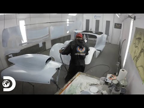El estupendo trabajo de pintura en un Dodge de carreras | Máquinas Renovadas | Discovery