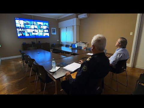 Ministro y Director de Policía mantuvieron videoconferencia con Jefes de Policía