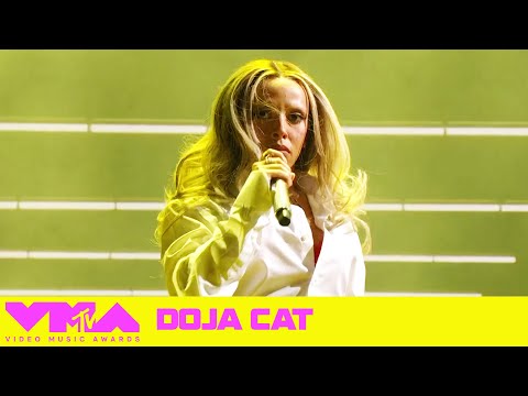 Doja Cat - "Attention" / "Paint The Town Red" / "Demons" | 2023 VMAs