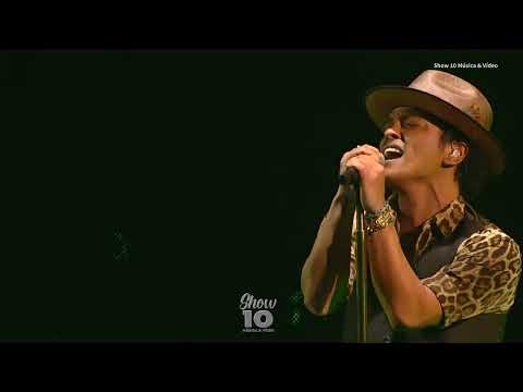 Bruno Mars - Gorilla (Live at 2013 VMAs)
