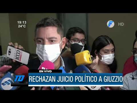 Diputados rechazan juicio político a Giuzzio