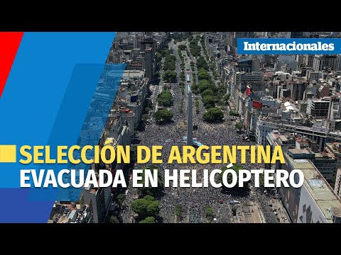 La selección argentina finaliza su caravana en helicóptero debido a aglomeraciones