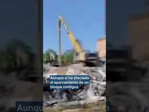 Se derrumban 4 plantas de un edificio de Sevilla que está siendo demolido, sin heridos