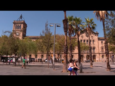 La plaza de la Universitat en Barcelona es el punto más caluroso de toda la ciudad