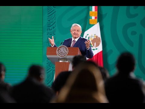 AMLO ASEGURA QUE MEDIOS SIGUEN BAJO LA LÓGICA DE CONTROLAR LA OPINIÓN GENERAL