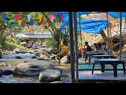 ครูหนึ่งปาแอ่ว ปาม่วน ปากิ๋น บรรยากาศแพริมน้ำตกขุนกรณ์2025จังหวัดเชียงราย ครูหนึ่งปาแอ่ว ปาม่วน ปากิ๋น บรรยากาศแพริมน้ำตกขุนกรณ์2025จังหวัดเชียงราย