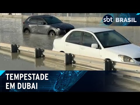 Dubai registra pior chuva em 75 anos  | SBT Brasil (17/04/24)