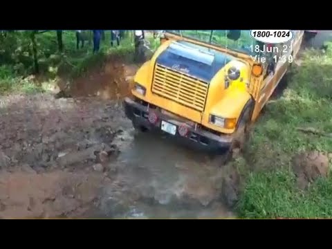 Pobladores de Río Blanco reportan deterioro de caminos debido a las lluvias