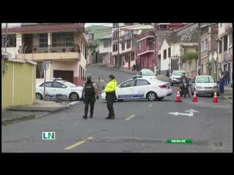 Un hombre muere en plena vía pública al sur de Quito