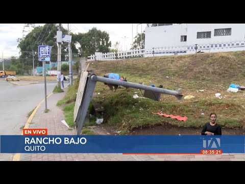 Quito: Moradores de Rancho Bajo denuncian mal estado de una parada de buses