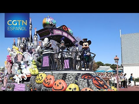 El Disneyland de Tokio reabre sus puertas después de cuatro meses