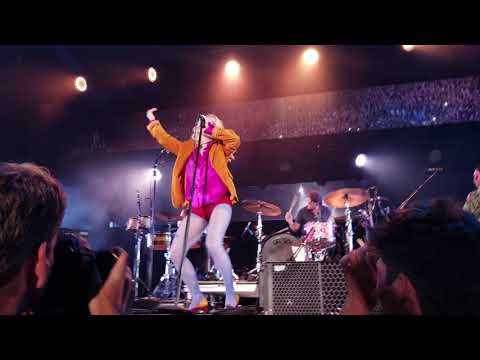 PARAMORE - GRUDGES