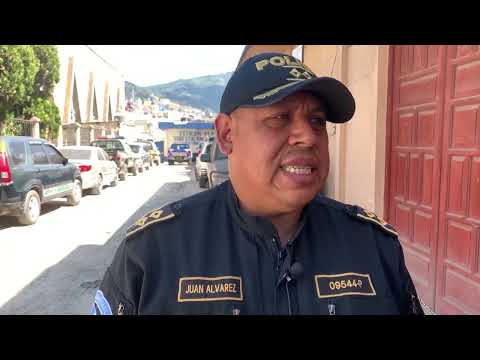 Agentes de la Policía Nacional Civil  de Totonicapán se preparan ante las elecciones.