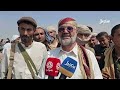 الشيخ منصور الحنق يوجه عددا من الرسائل المهمة خلال تشييع أحد أبطال الجيش