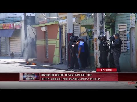 Tensión en barrios de San Francisco de Macorís por enfrentamiento entre manifestantes y policías