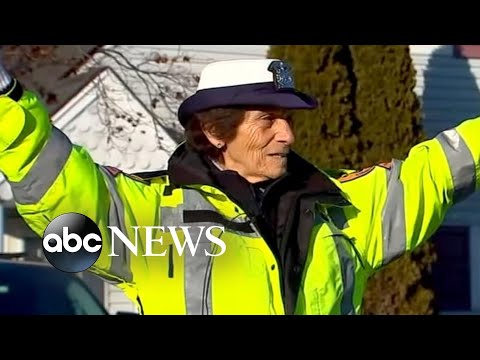 91-year-old crossing guard retires