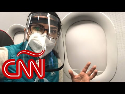 Reglas básicas para tomar en un avión en pandemia: así es volar de Quito a Washington D.C.