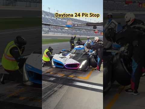 Daytona 24 Hours Pit Stop with BMW