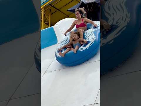 Clarinha morrendo de medo