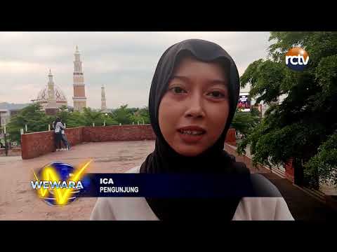 Masyarakat Tumpah Ruah di Alun Alun Majalengka