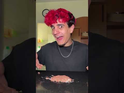 INVENTO una HAMBURGUESA para ENGAÑAR a mi AMIGO!