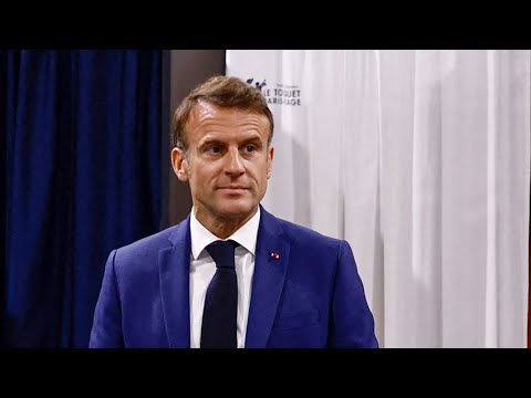 Après les législatives et la victoire de la gauche, quelle stratégie pour Emmanuel Macron ?