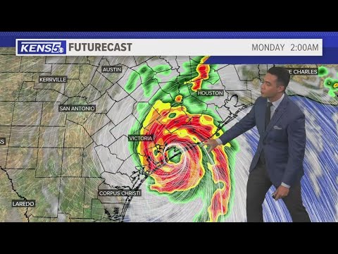 Beryl's updated forecast and when Texas should expect first impact | Forecast