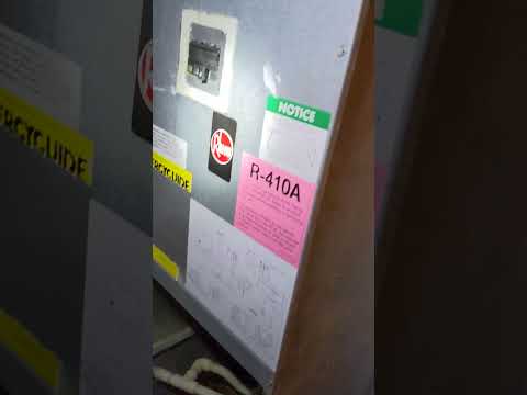 Jobs with Jesus:❄️No Cooling & Water Leak Detected