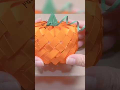 折り紙 かぼちゃとりんごお菓子入れを作ってみた! 作り方は関連動画からみてね#diy#shorts#short#paper #origami#оригами#papercraft#halloween