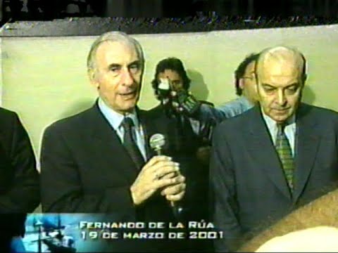 DiFilm - Fernando de la Rua anuncia la renuncia de Ricardo López Murphy (2000)