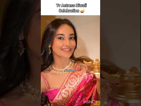 #tv #actress #diwali #celebration #look #family #love #shraddhaarya #drashtidhami #lakshmi #shorts 🪔