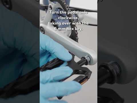 How to install the Brompton Superlight Quick Release Pedals on a A, C or P Line bike  2