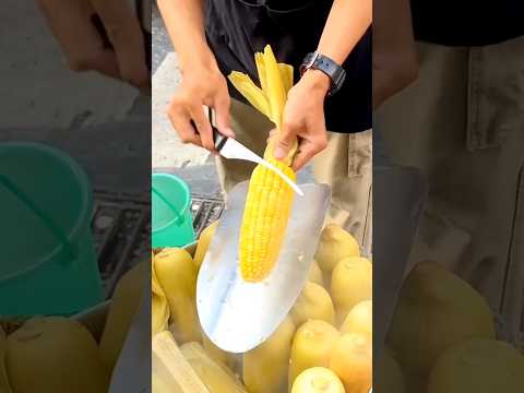 The Chinese eat boiled corn 🌽 #shorts #short #trending #viralshorts #facts #reels