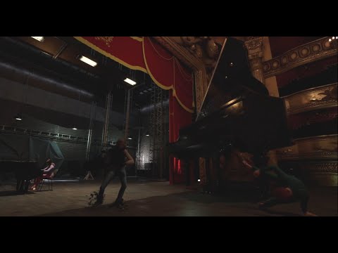 最高に笑えるピアノホラーが幕を開ける！！【BIGGEST PIANO】